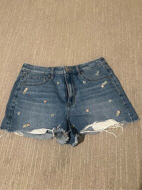 American eagle flower denim shorts